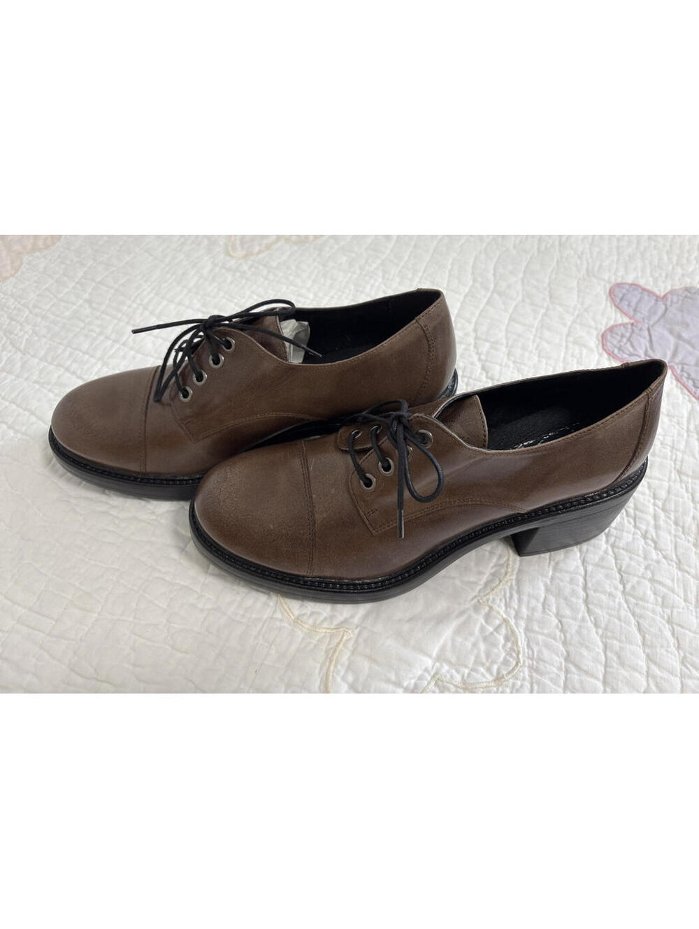 Miz Mooz Taupe-Brown Leather Lace-Up Chunky-Heel Oxfords--runs small!! - Picture 4 of 9